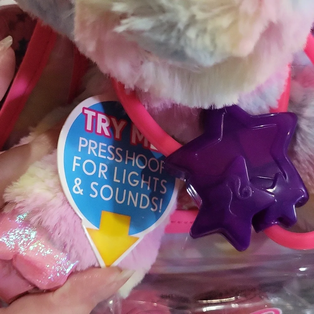 Barbie Unicorn Toy - Picture 5 of 12